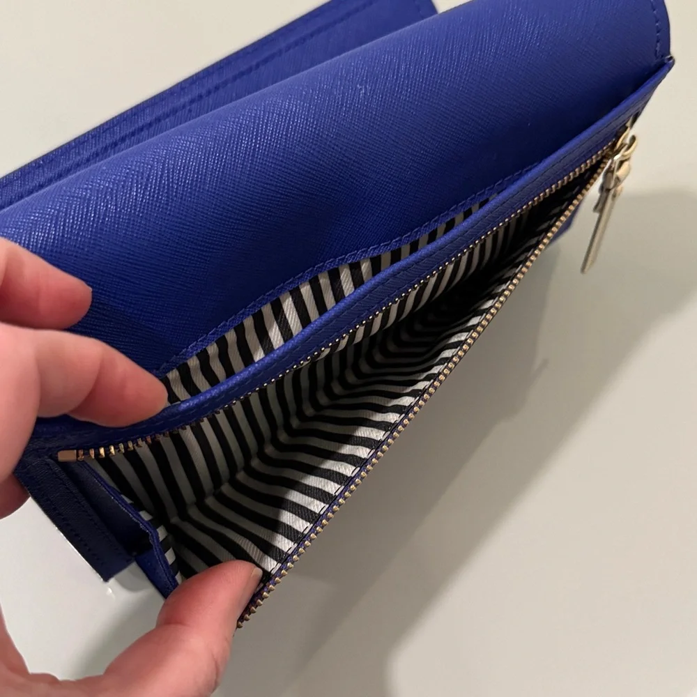 Kate Spade Billfold Wallet/Purse/Clutch Dodger Blue - Picture 8 of 9